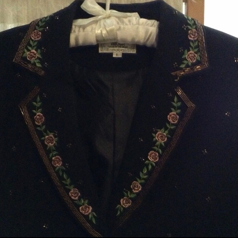 Embroidered Beaded Jacket Size 12-14 - Picture 3 of 4